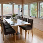 4 Bedroom Amazing In Lindesnes *