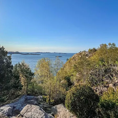4 Bedroom Amazing In Lindesnes Дом отдыха