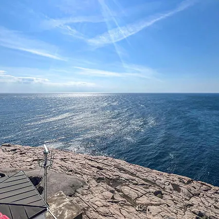 Дом отдыха 4 Bedroom Amazing In Lindesnes