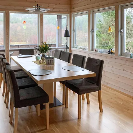 4 Bedroom Amazing In Lindesnes *
