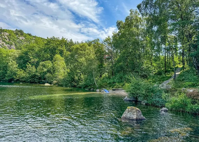 4 Bedroom Amazing In Lindesnes Дом отдыха *