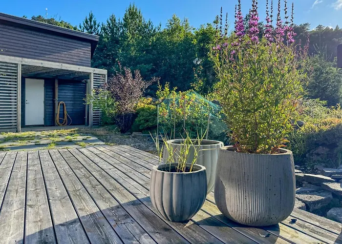 Дом отдыха 4 Bedroom Amazing In Lindesnes *