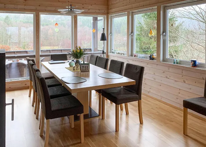 4 Bedroom Amazing In Lindesnes *